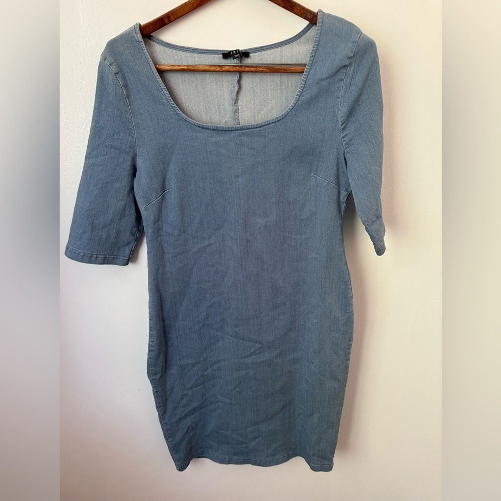Iris Women’s Bodycon Mini Denim Dress Retro 3/4 Sleeve Size Xl Acedemia Classic — image 4 of 8